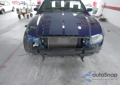 2014 Ford Mustang V6 Premium z USA, uszkodzony, nr VIN 1ZVBP8AM3E5325222